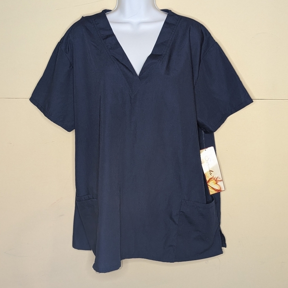 Luv Scrubs Tops - NWT Luv Scrubs Short Sleeve Top Sz 2X